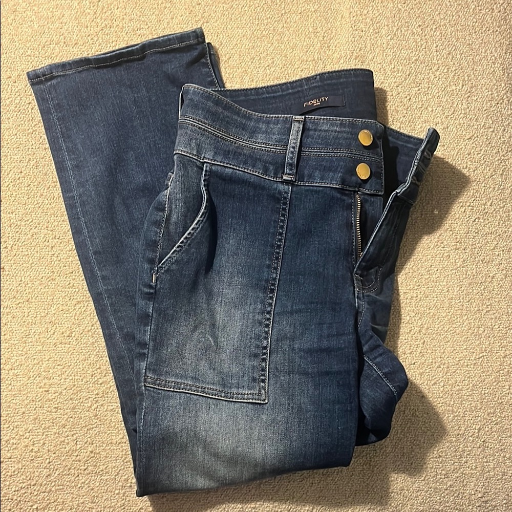 Fidelity Denim Jeans with Gold Buttons